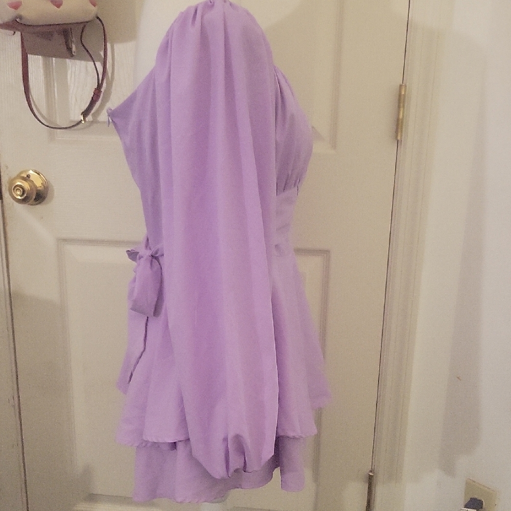 Elegant Lavender Dress - Picture 3 of 5